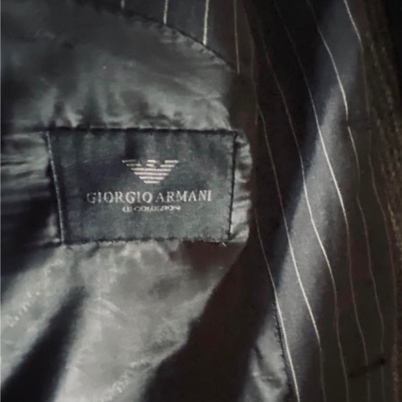 Armani pinstripe suit - Picture 2 of 9